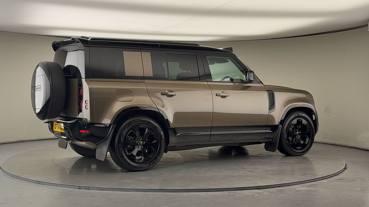 Used Land Rover Defender 110 2024 for sale - 77749390: Photo 38