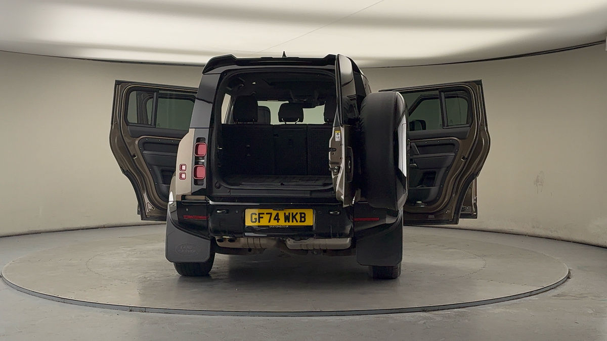 Used Land Rover Defender 110 2024 for sale - 77749390: Photo 60