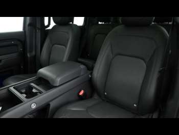 Used Land Rover Defender 110 2024 for sale - 74858300: Photo
