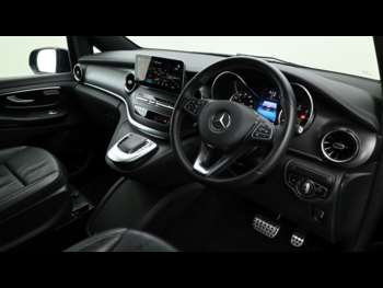 Used Mercedes-Benz V-Class 2023 for sale - 74858299: Photo