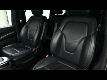 Used Mercedes-Benz V-Class 2023 for sale - 74858299: Photo