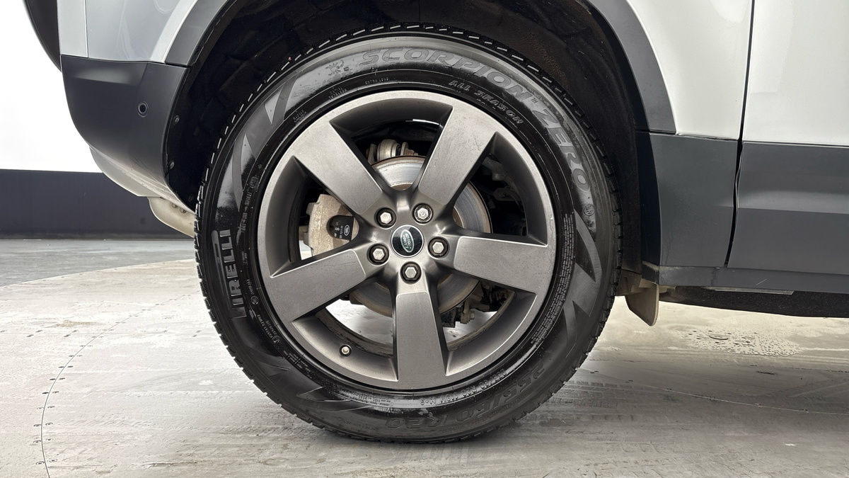 Used Land Rover Defender 90 2021 for sale - 76387100: Photo 10