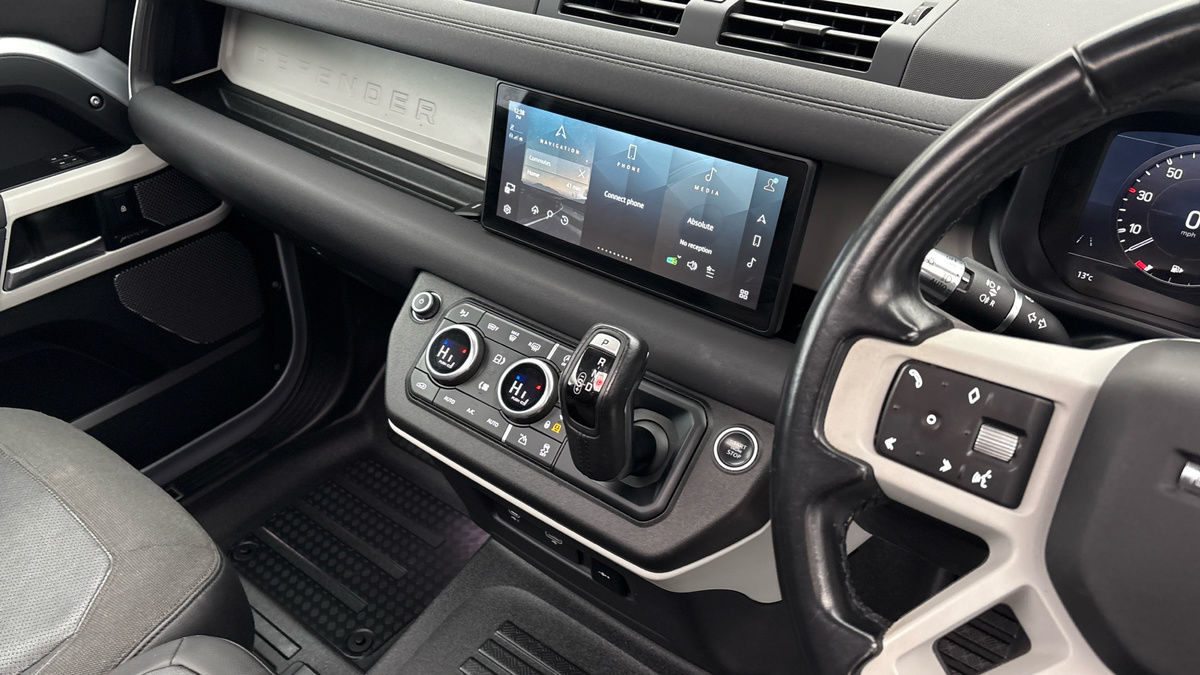 Used Land Rover Defender 90 2021 for sale - 76387100: Photo 18