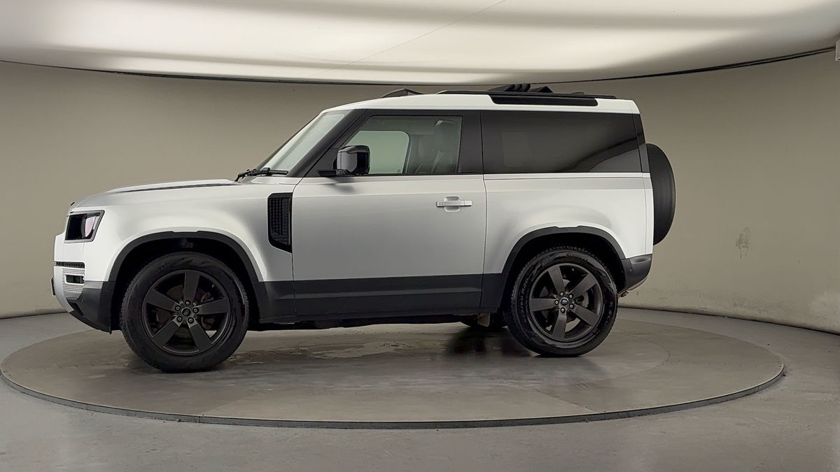 Used Land Rover Defender 90 2021 for sale - 76387100: Photo 29