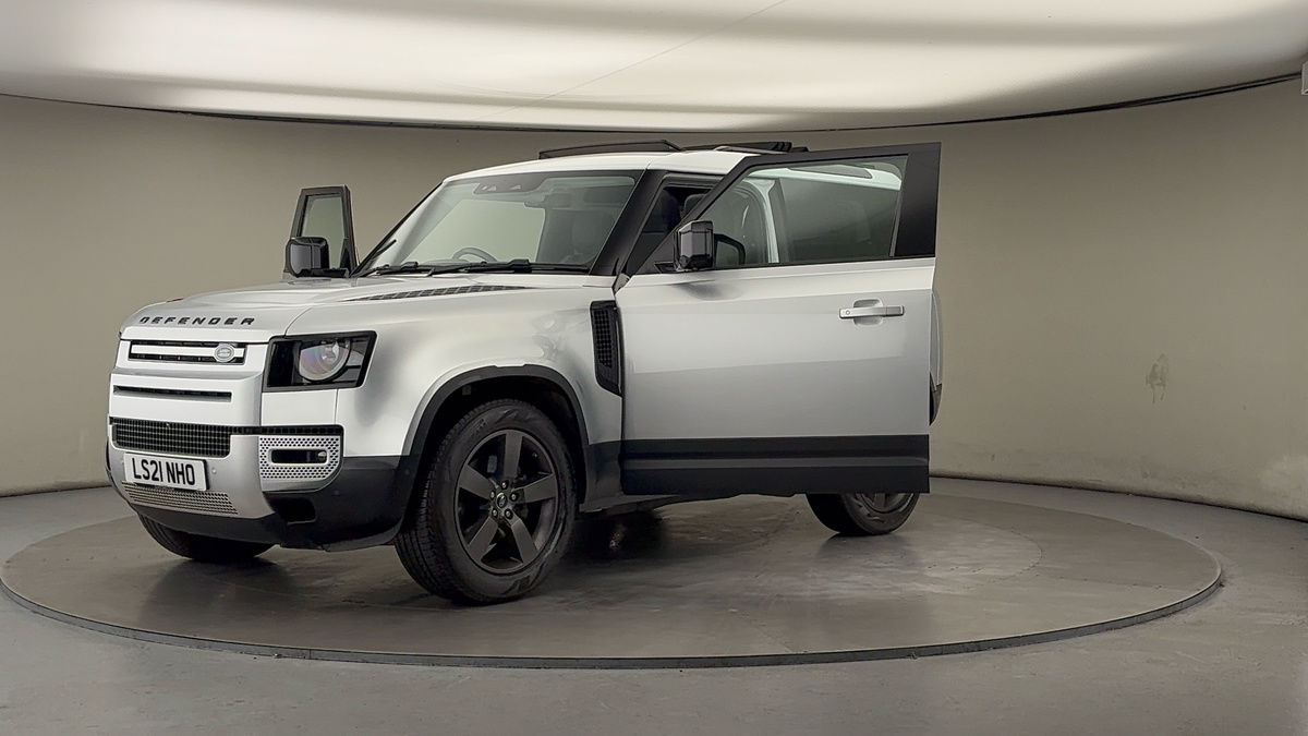 Used Land Rover Defender 90 2021 for sale - 76387100: Photo 50