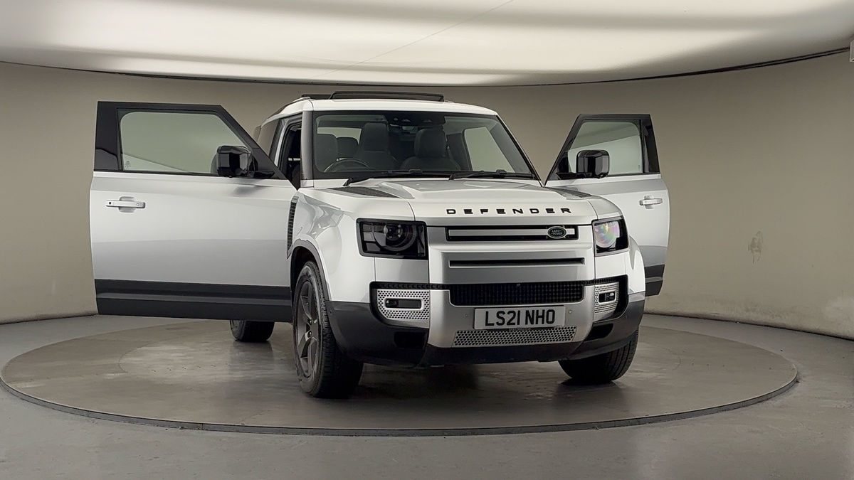 Used Land Rover Defender 90 2021 for sale - 76387100: Photo 53