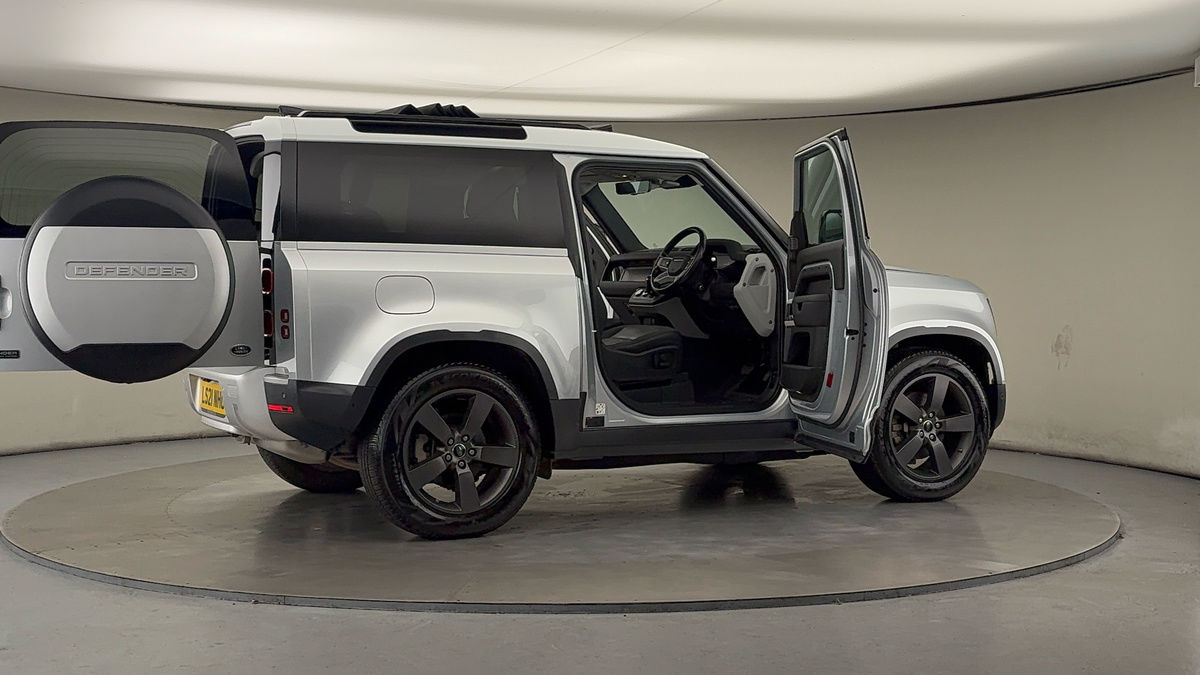Used Land Rover Defender 90 2021 for sale - 76387100: Photo 58