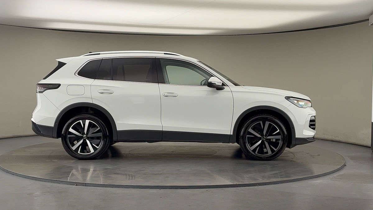 Used Volkswagen Tiguan 2024 for sale - 75974869: Photo 16