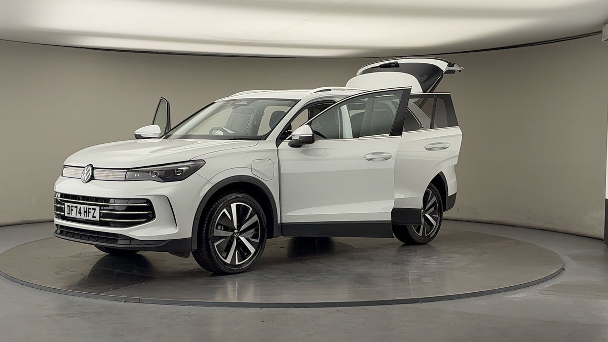 Used Volkswagen Tiguan 2024 for sale - 75974869: Photo 22