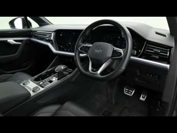 Used Volkswagen Touareg 2023 for sale - 73728006: Photo