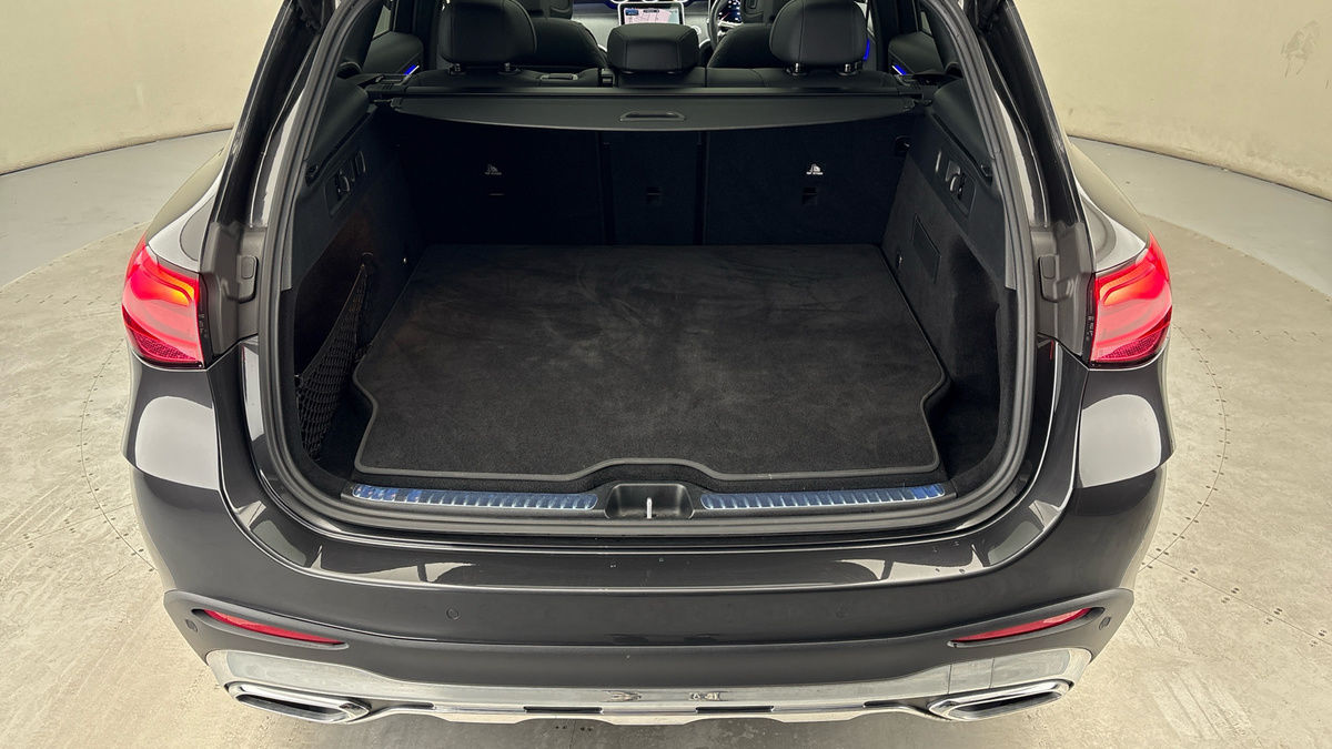 Used Mercedes-Benz GLC 2023 for sale - 77508230: Photo 11