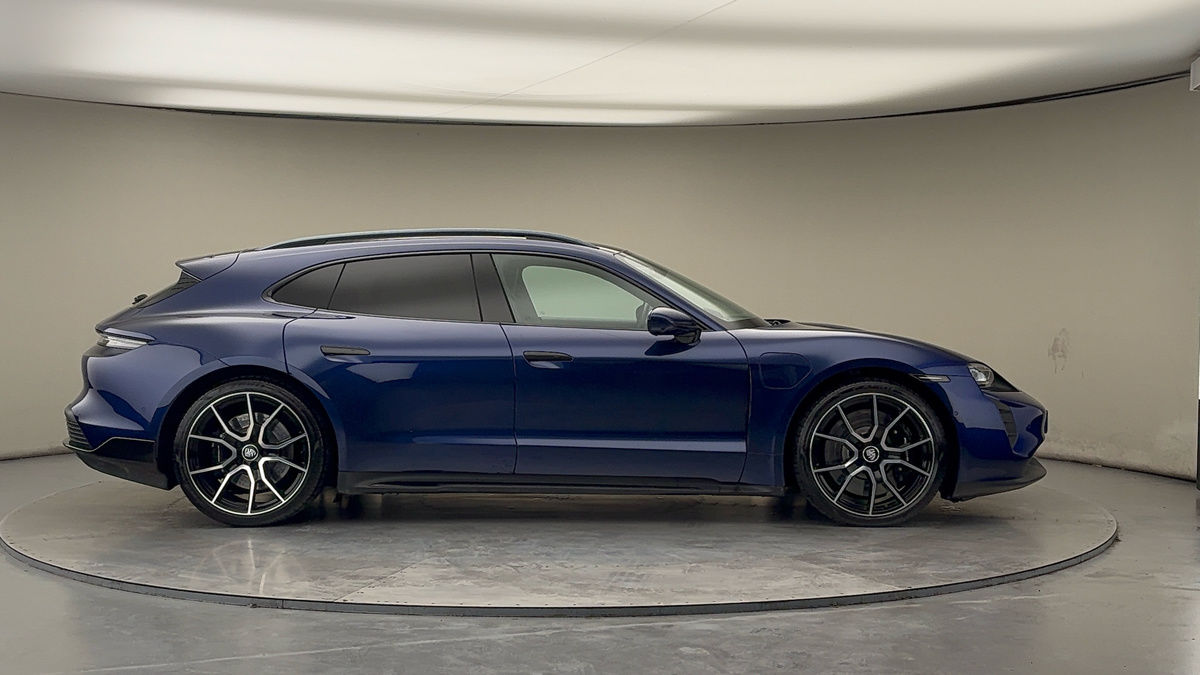 Used Porsche Taycan 2023 for sale - 77494500: Photo 16