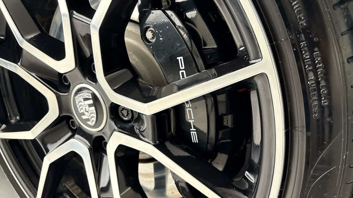 Used Porsche Taycan 2023 for sale - 77494500: Photo 26