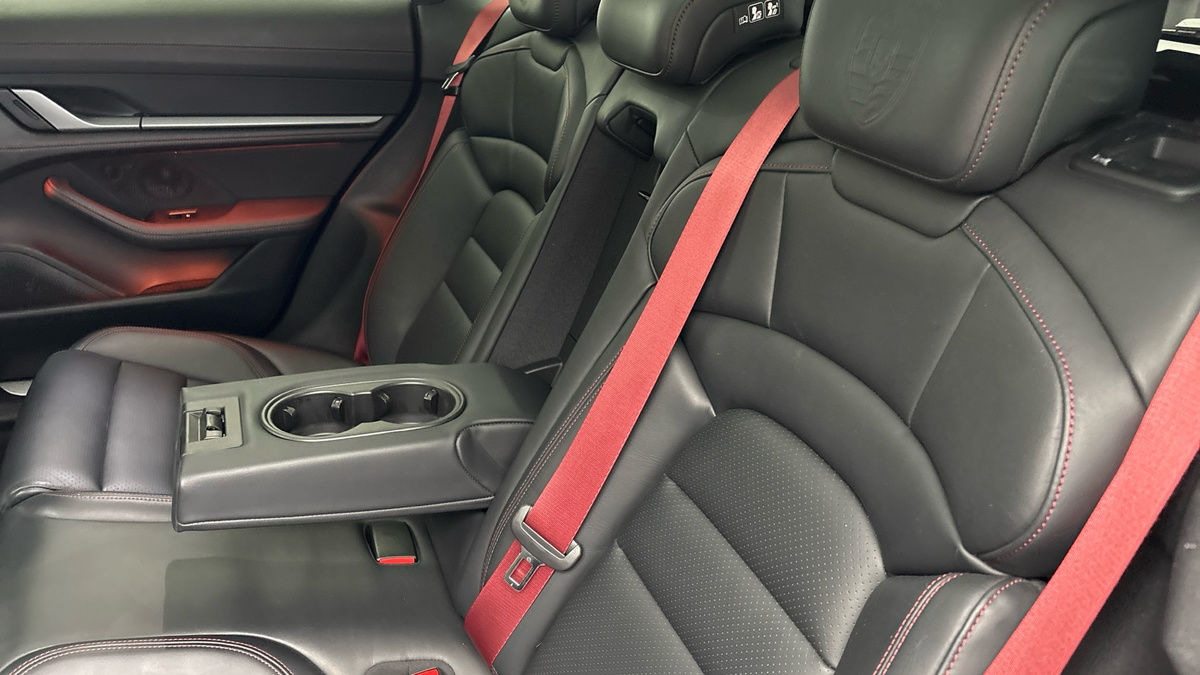 Used Porsche Taycan 2023 for sale - 77494500: Photo 9