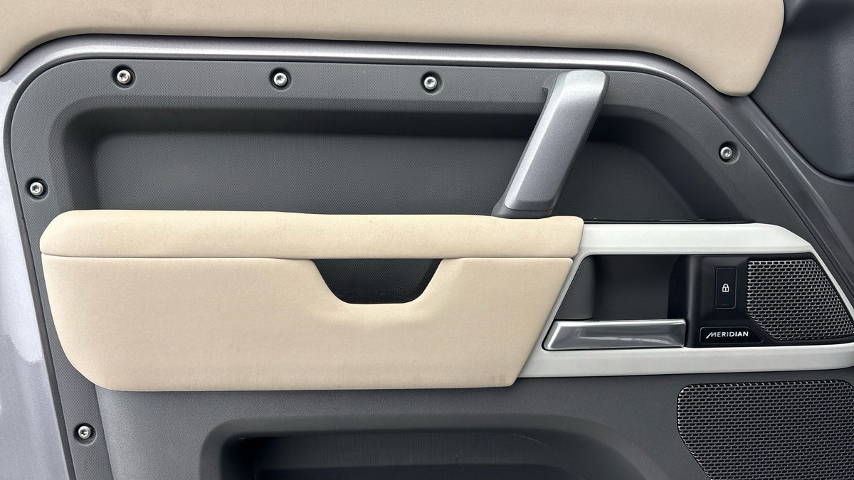 Used Land Rover Defender 110 2022 for sale - 76924147: Photo 19