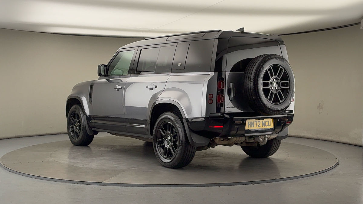 Used Land Rover Defender 110 2022 for sale - 76924147: Photo 2