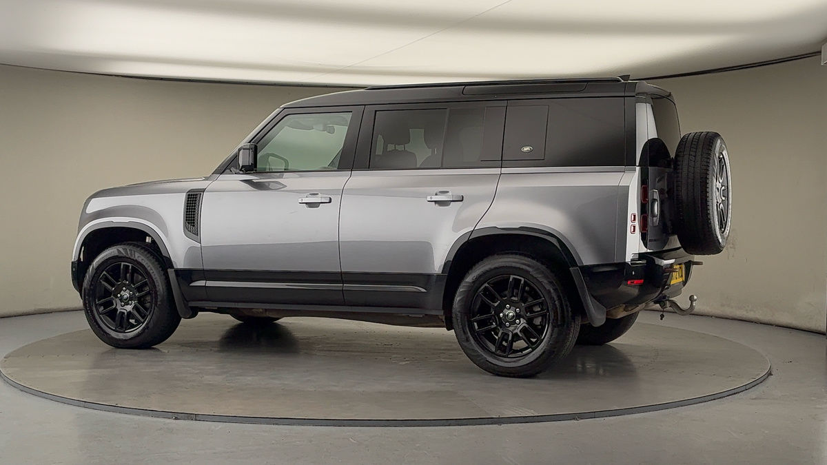 Used Land Rover Defender 110 2022 for sale - 76924147: Photo 27