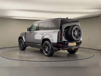 Used Land Rover Defender 110 2022 for sale - 76924147: Photo