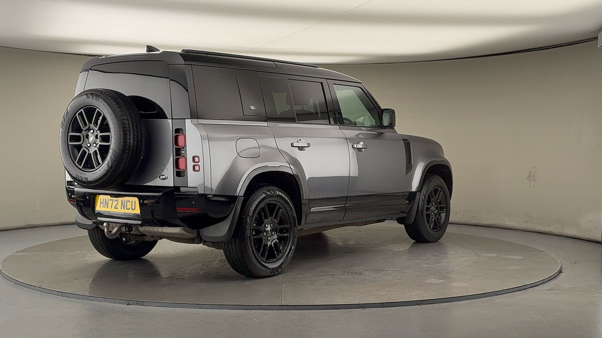 Used Land Rover Defender 110 2022 for sale - 76924147: Photo 40