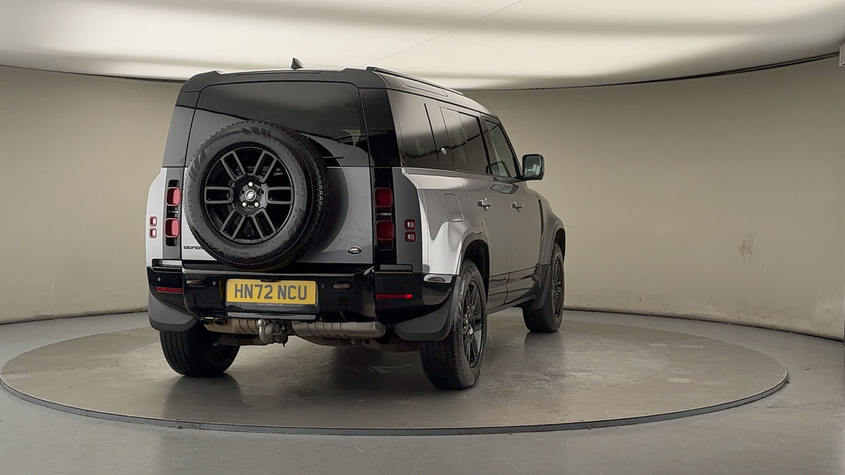 Used Land Rover Defender 110 2022 for sale - 76924147: Photo 41