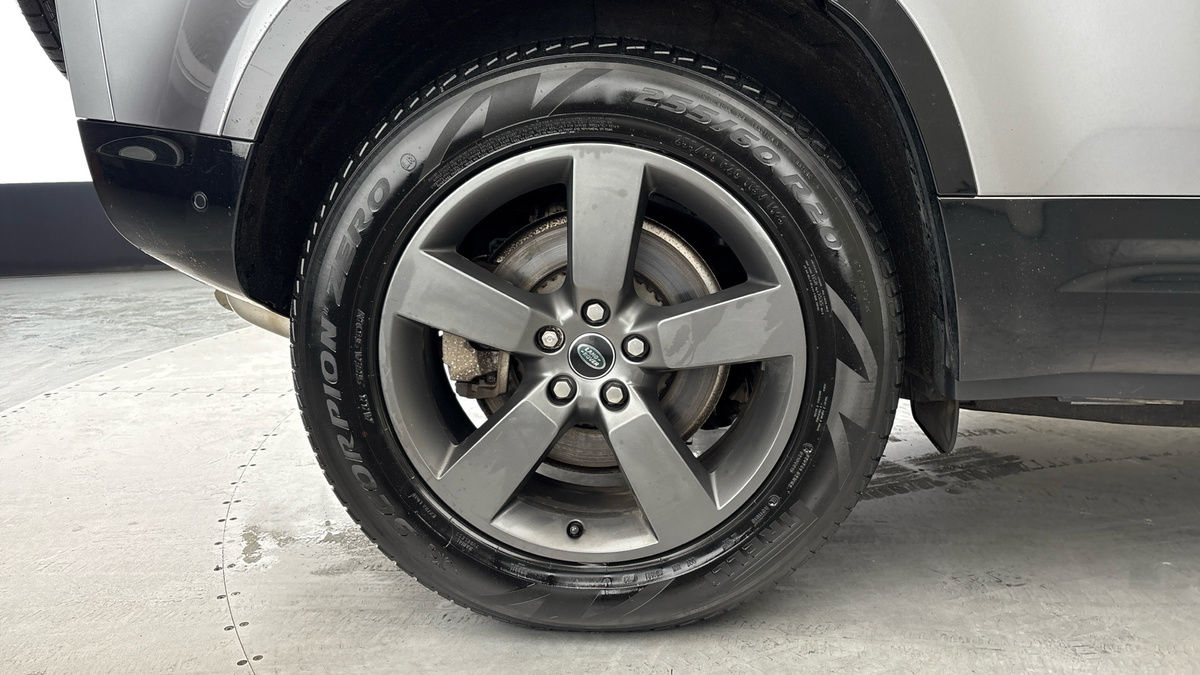 Used Land Rover Defender 110 2023 for sale - 77595025: Photo 10