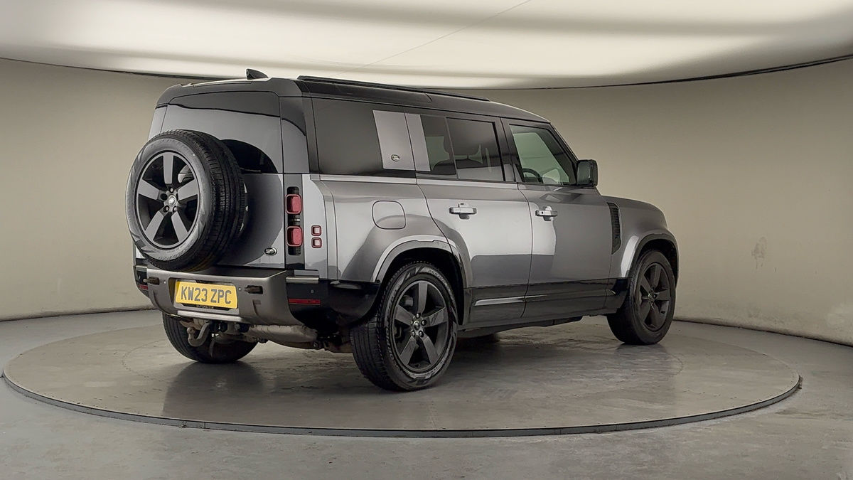 Used Land Rover Defender 110 2023 for sale - 77595025: Photo 40