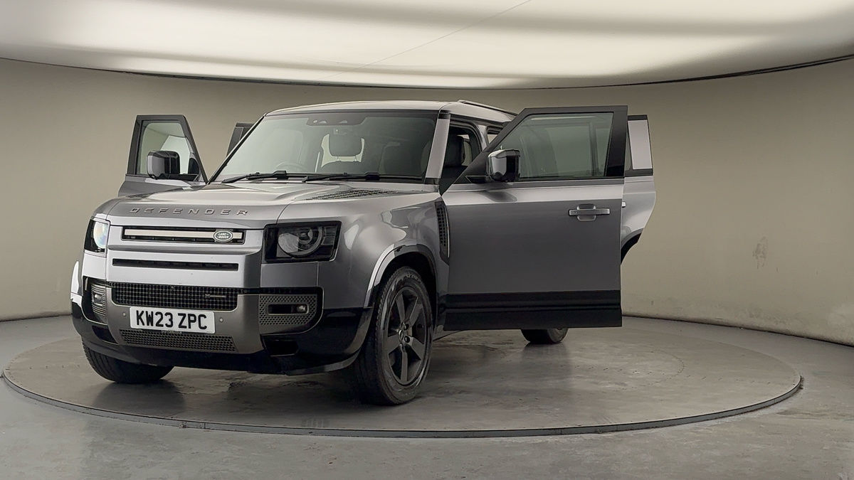 Used Land Rover Defender 110 2023 for sale - 77595025: Photo 51