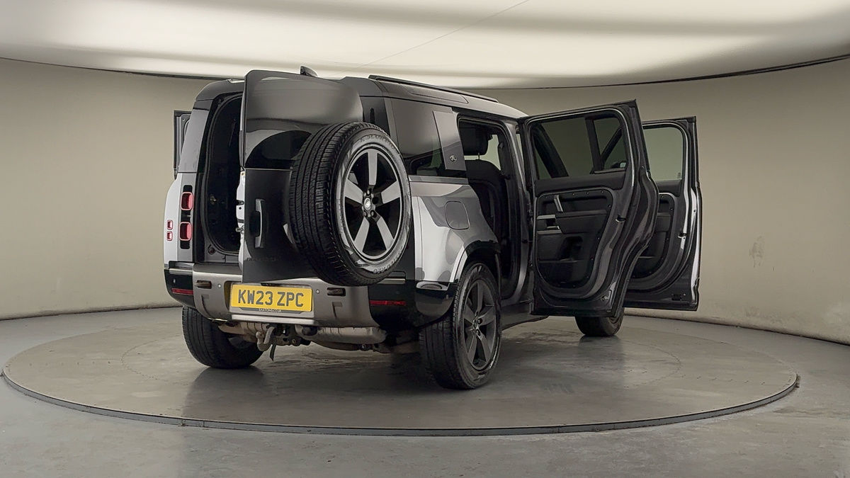 Used Land Rover Defender 110 2023 for sale - 77595025: Photo 60