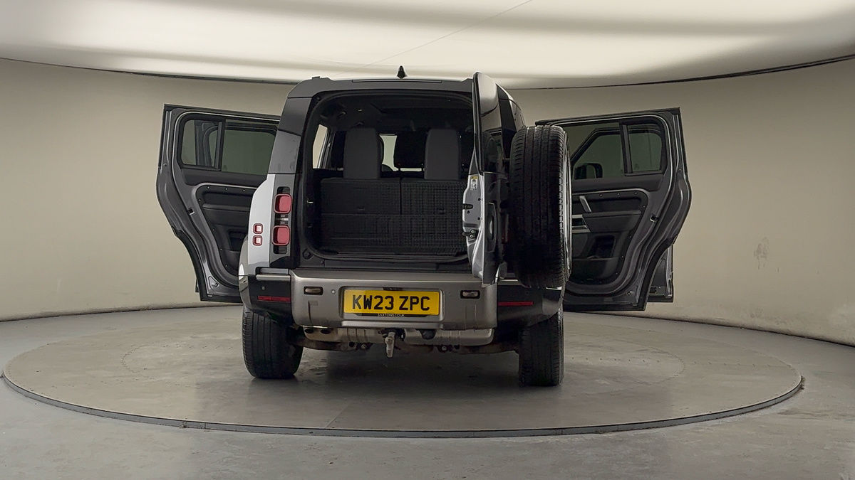 Used Land Rover Defender 110 2023 for sale - 77595025: Photo 61