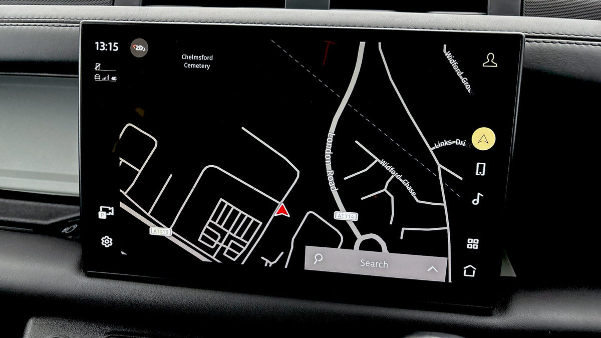 Used Land Rover Defender 90 2023 for sale - 76418109: Photo 17