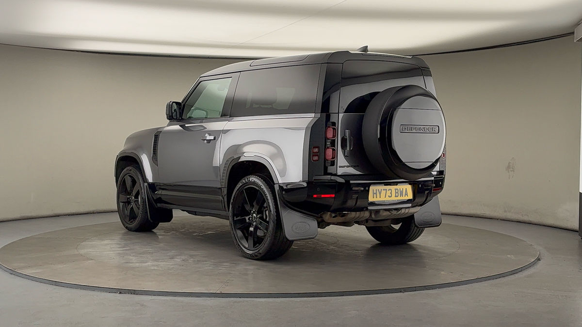 Used Land Rover Defender 90 2023 for sale - 76418109: Photo 2