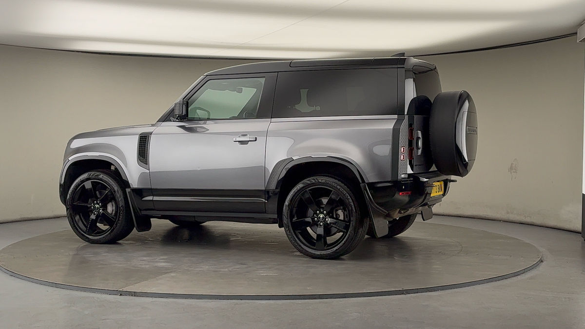 Used Land Rover Defender 90 2023 for sale - 76418109: Photo 26