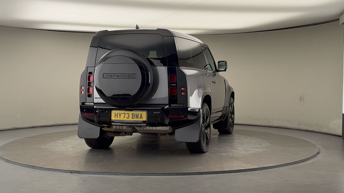 Used Land Rover Defender 90 2023 for sale - 76418109: Photo 40