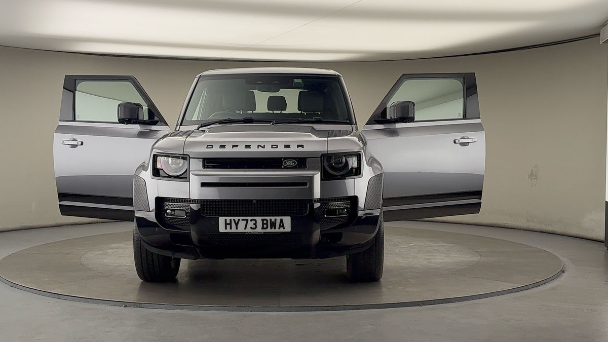 Used Land Rover Defender 90 2023 for sale - 76418109: Photo 51