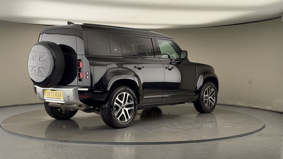 Used Land Rover Defender 110 2024 for sale - 77189045: Photo 21