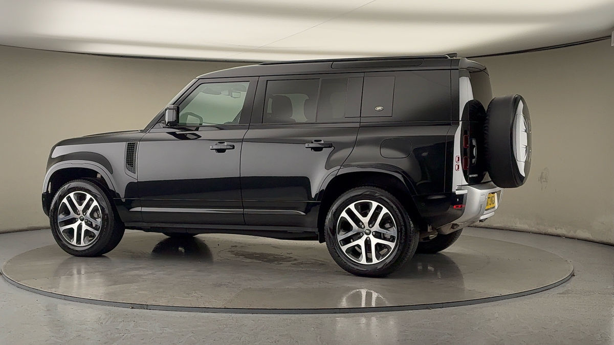 Used Land Rover Defender 110 2024 for sale - 77189045: Photo 27