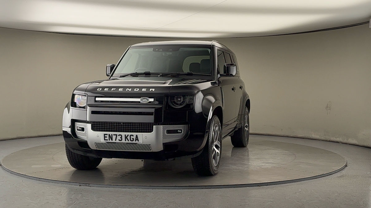 Used Land Rover Defender 110 2024 for sale - 77189045: Photo 32