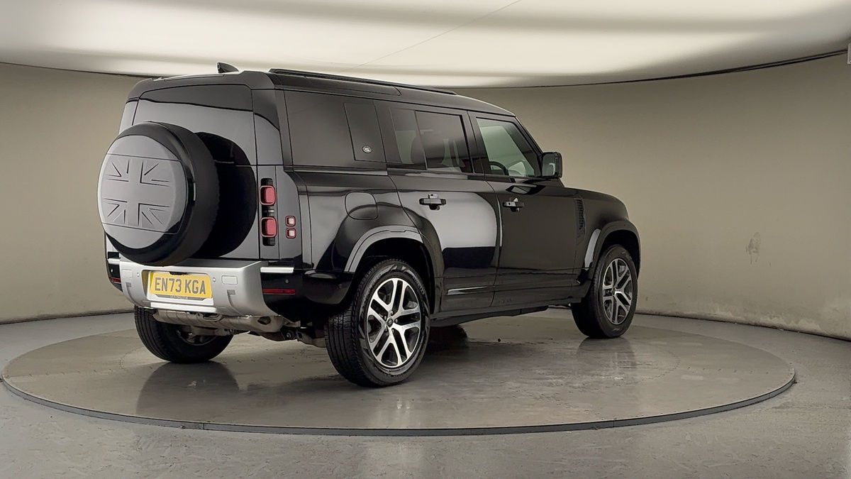 Used Land Rover Defender 110 2024 for sale - 77189045: Photo 40