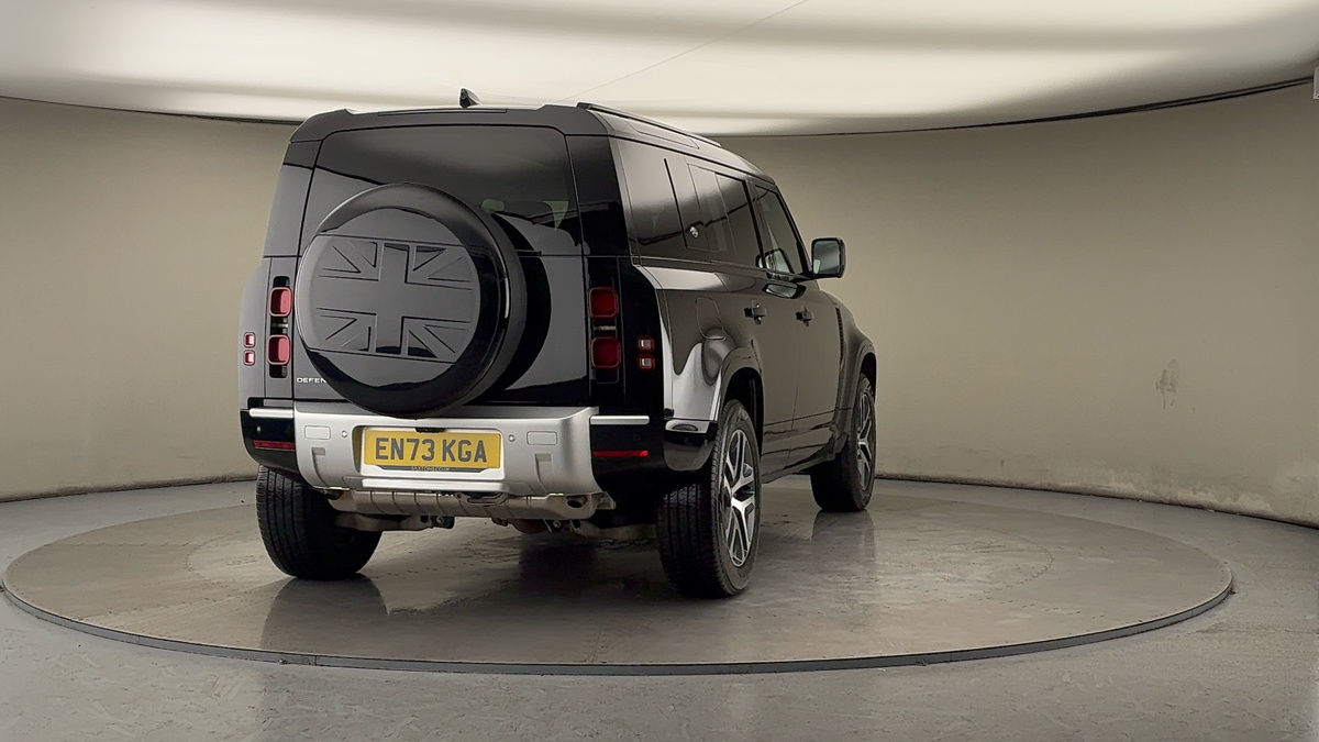 Used Land Rover Defender 110 2024 for sale - 77189045: Photo 41