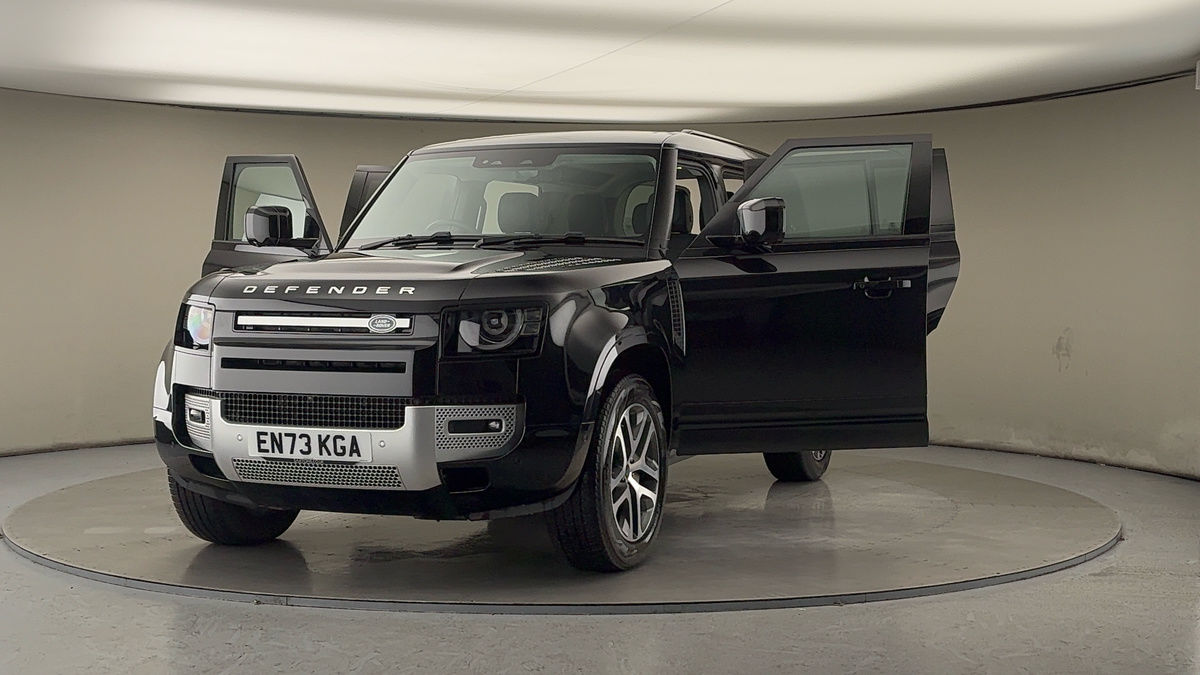 Used Land Rover Defender 110 2024 for sale - 77189045: Photo 51