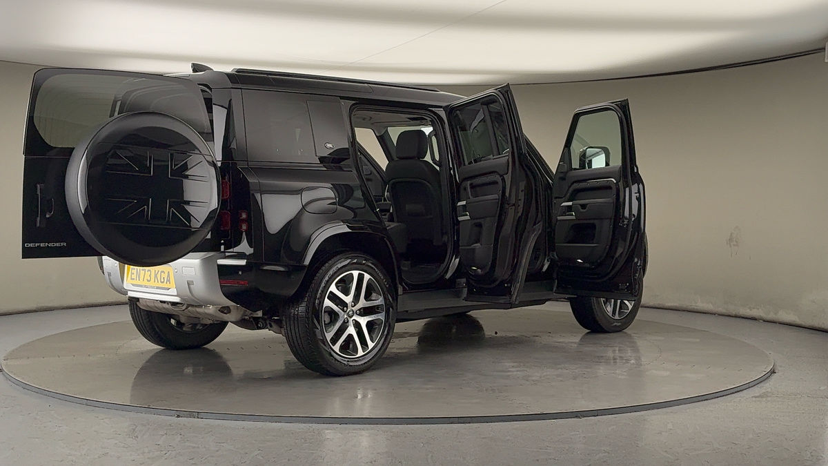 Used Land Rover Defender 110 2024 for sale - 77189045: Photo 59