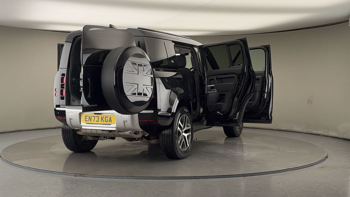 Used Land Rover Defender 110 2024 for sale - 77189045: Photo 60