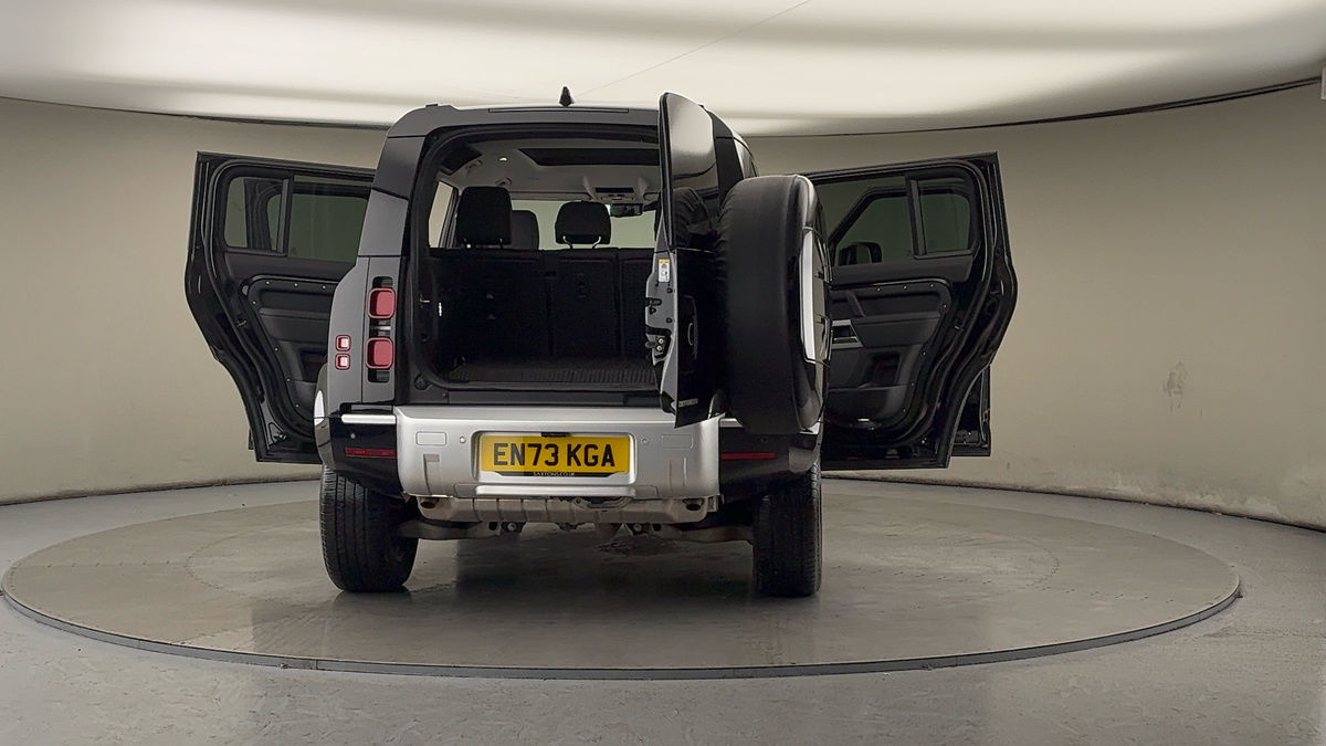 Used Land Rover Defender 110 2024 for sale - 77189045: Photo 61