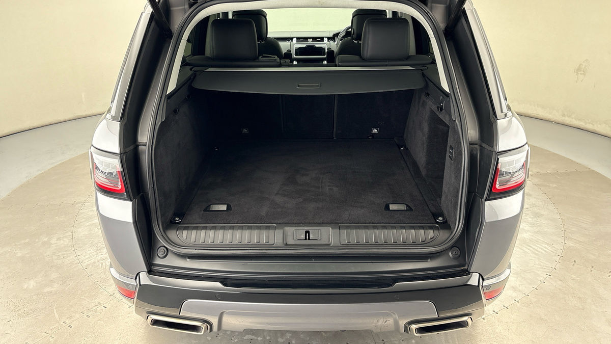 Used Land Rover Range Rover Sport 2020 for sale - 76547569: Photo 11