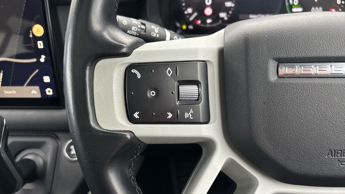 Used Land Rover Defender 2022 for sale - 77584249: Photo 13