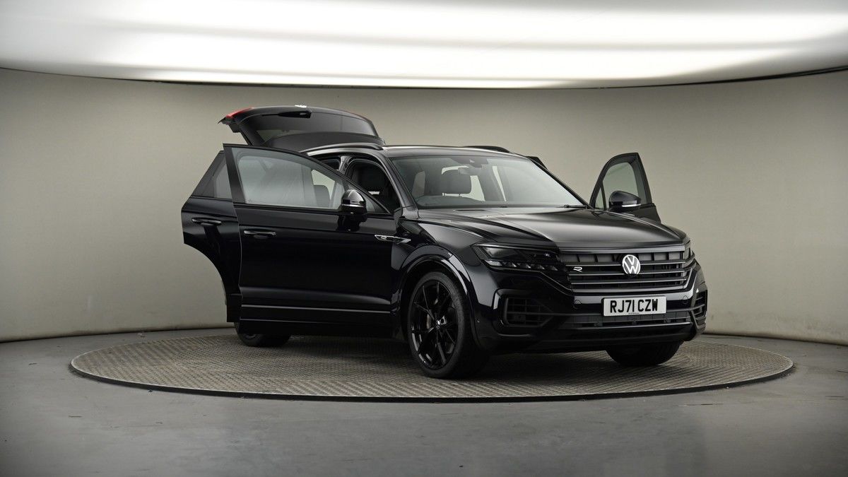 Used Volkswagen Touareg 2021 for sale - 75897749: Photo 45