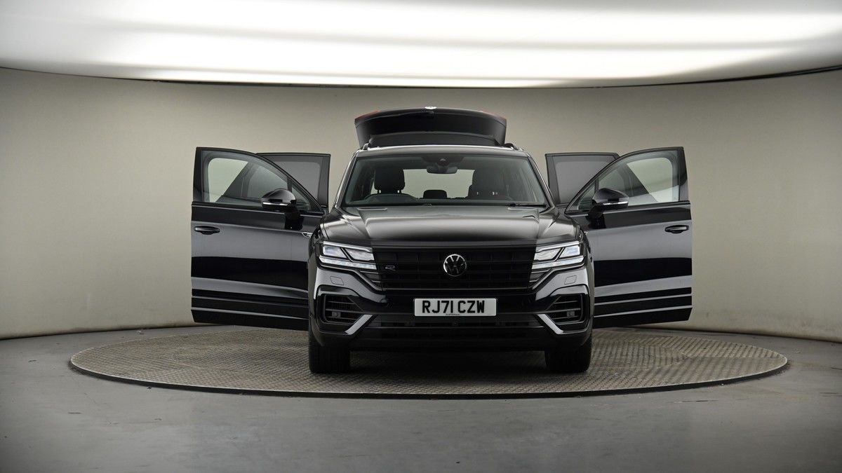 Used Volkswagen Touareg 2021 for sale - 75897749: Photo 47