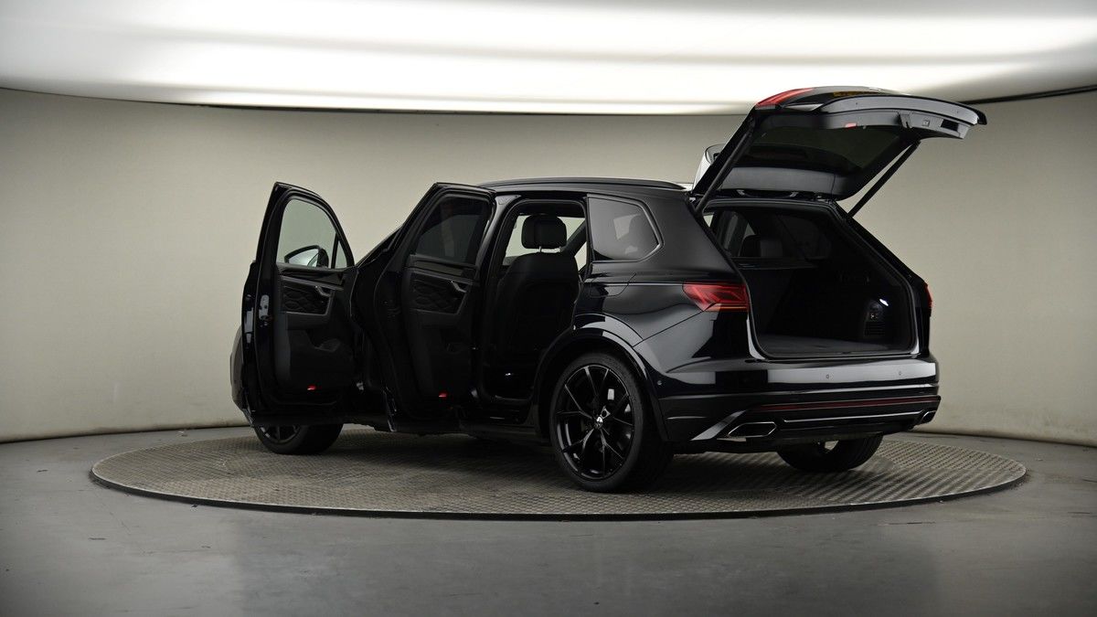 Used Volkswagen Touareg 2021 for sale - 75897749: Photo 53