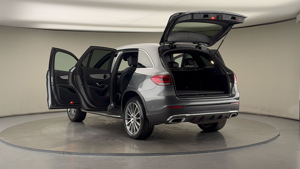 Used Mercedes-Benz GLC 2021 for sale - 76323889: Photo 23