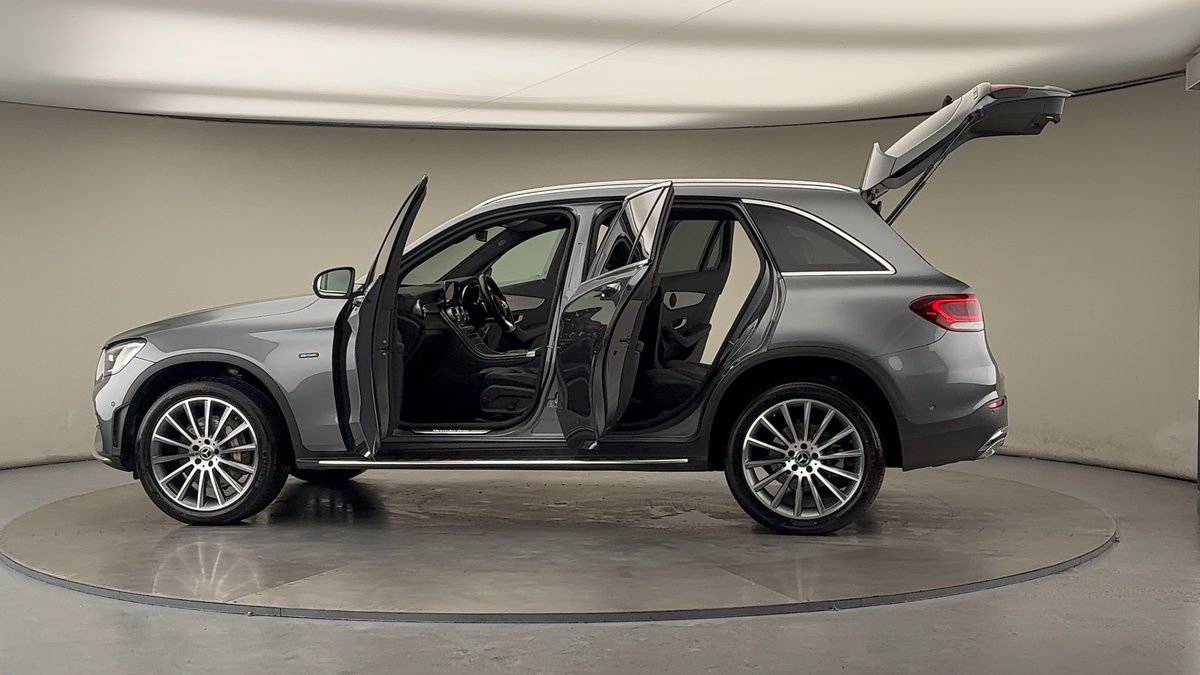 Used Mercedes-Benz GLC 2021 for sale - 76323889: Photo 46